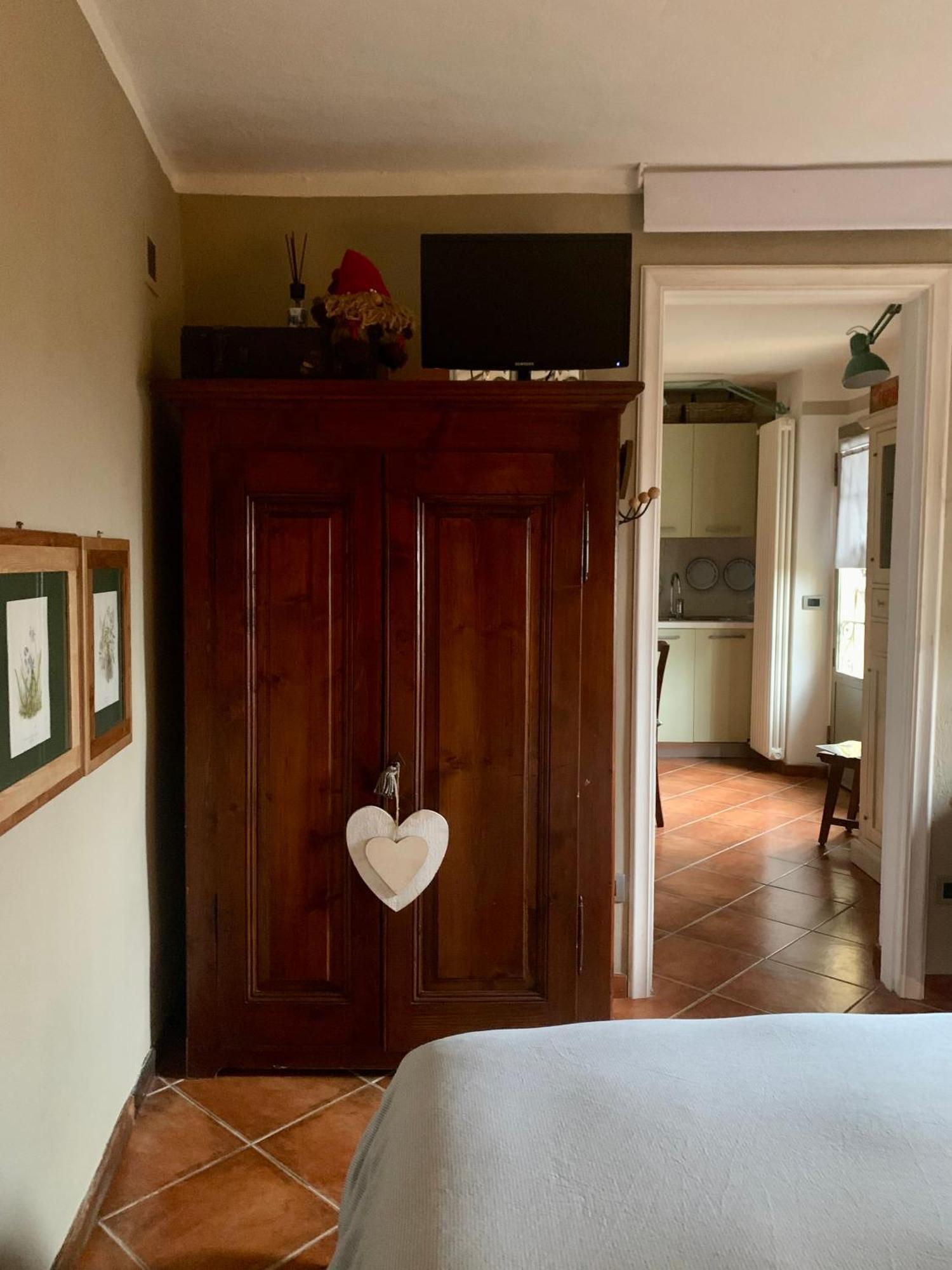 Il Riccio Appartamento Cernobbio Bagian luar foto